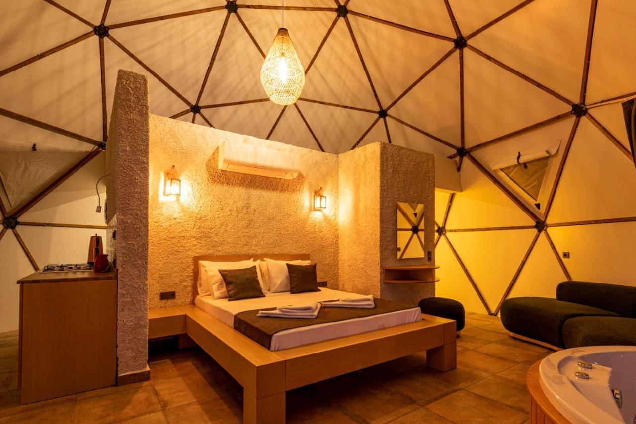 كاس Kalkan Dome Suites & Deluxe Hotel المظهر الخارجي الصورة