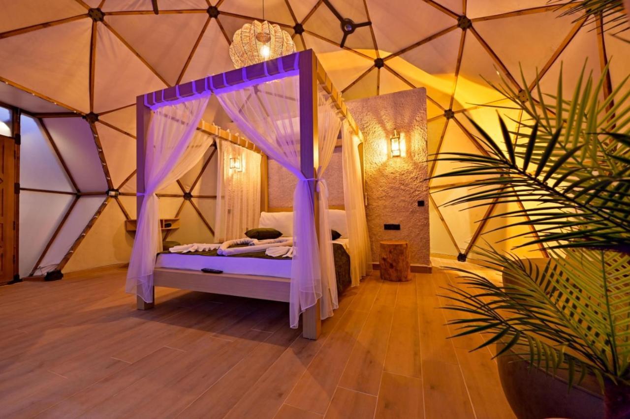 كاس Kalkan Dome Suites & Deluxe Hotel المظهر الخارجي الصورة